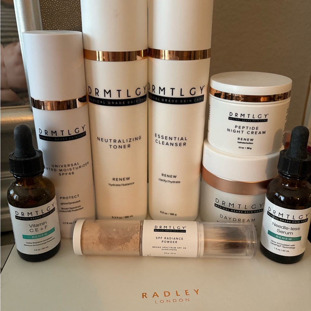 DRMTLGY Cleanser and Exfoliant Skincare Set